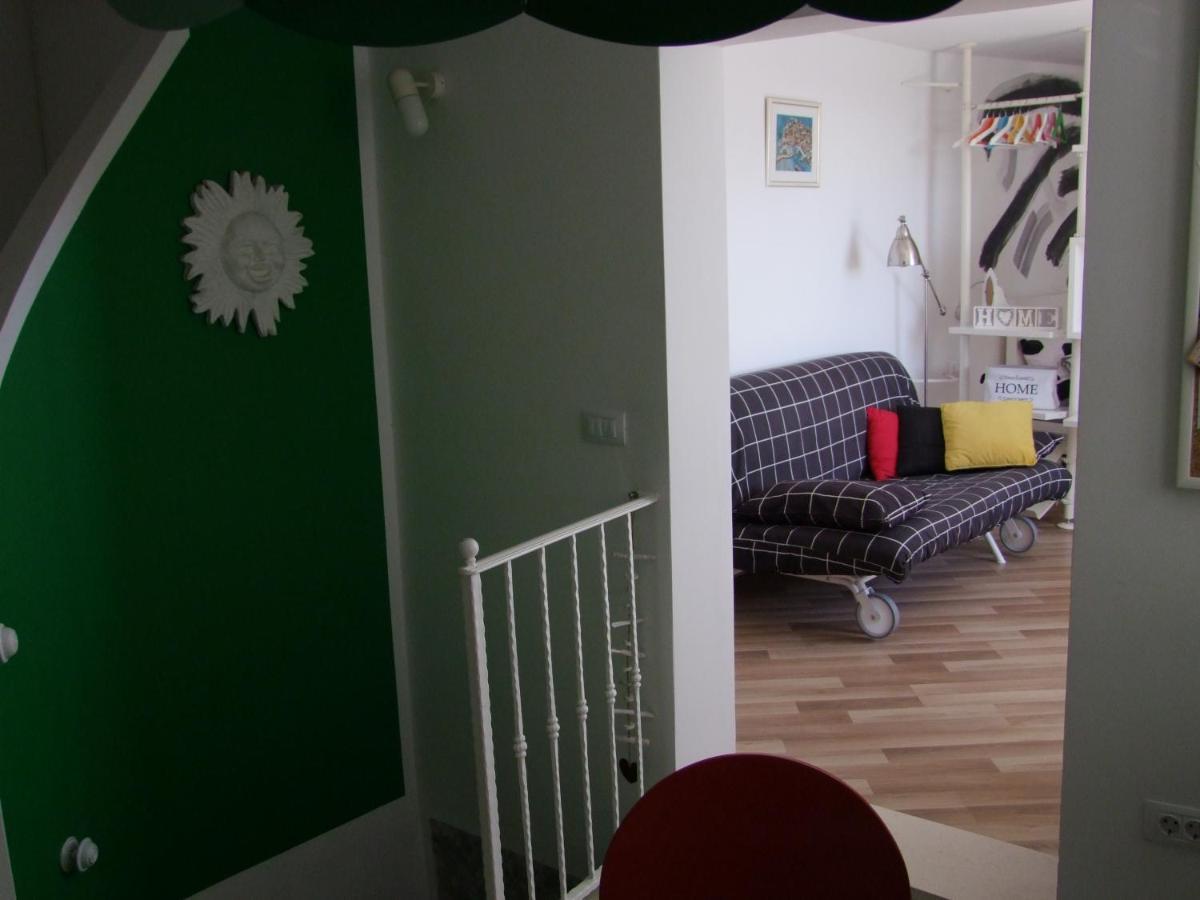 Апартаменты A Bright Hideaway Дубровник Экстерьер фото